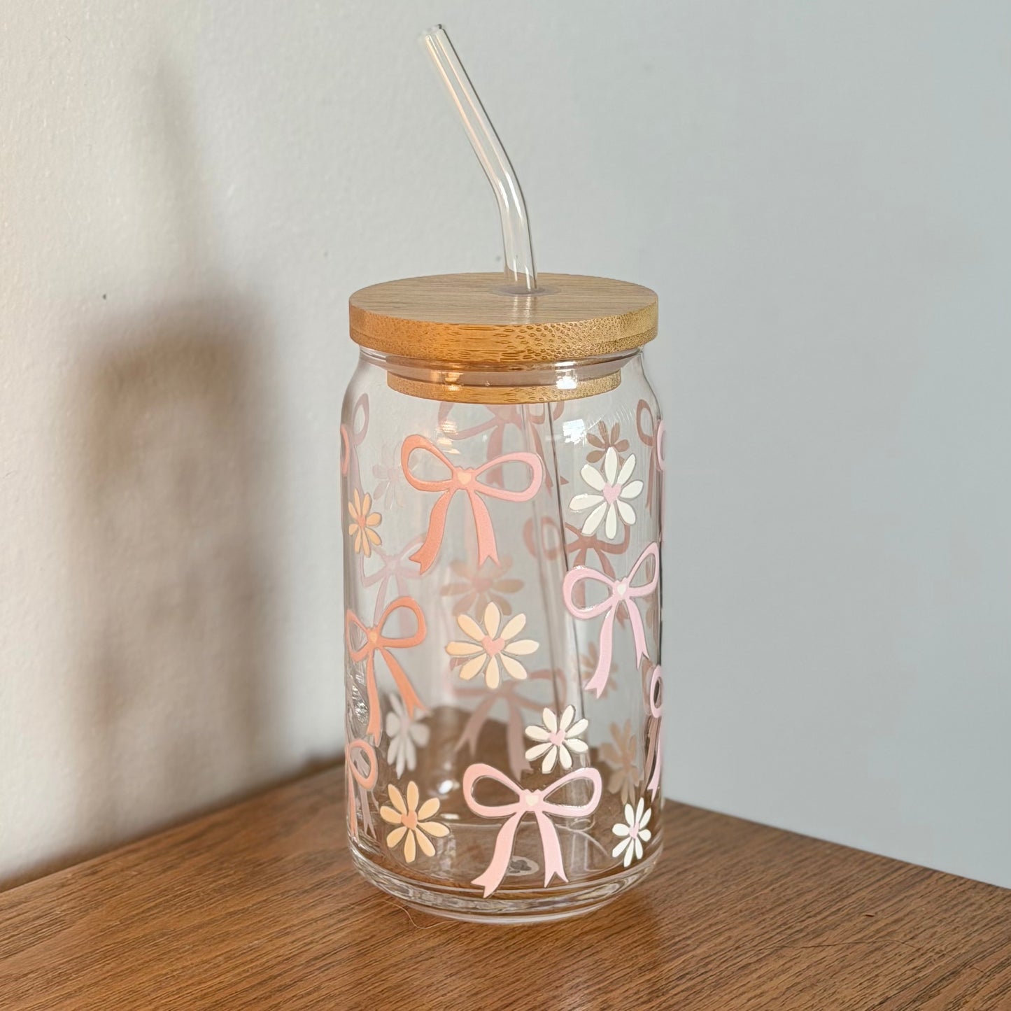 16 oz. Light Floral Bows Cup