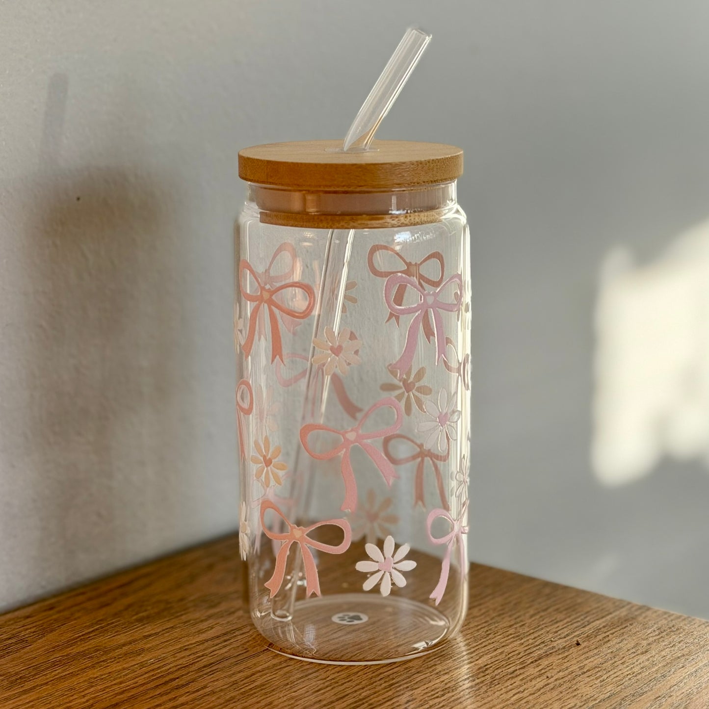 16 oz. Light Floral Bows Cup